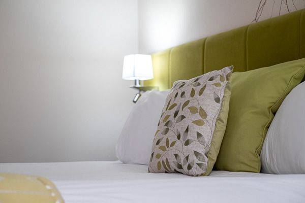 Holiday Inn Corby Sign
