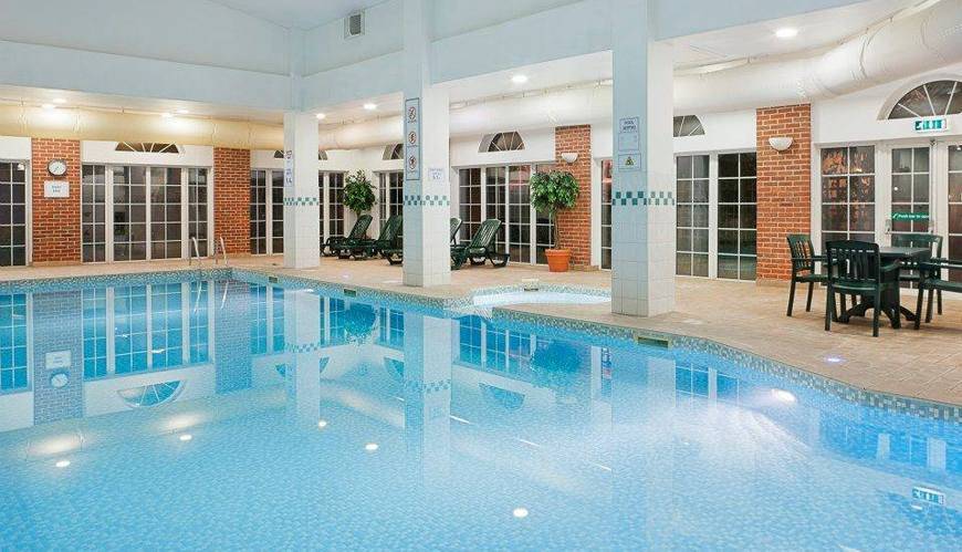 Holiday Inn Corby Eclipse Swimming Pool